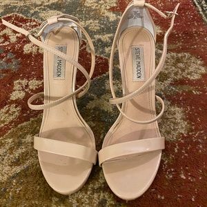 Steve Madden feliz heels